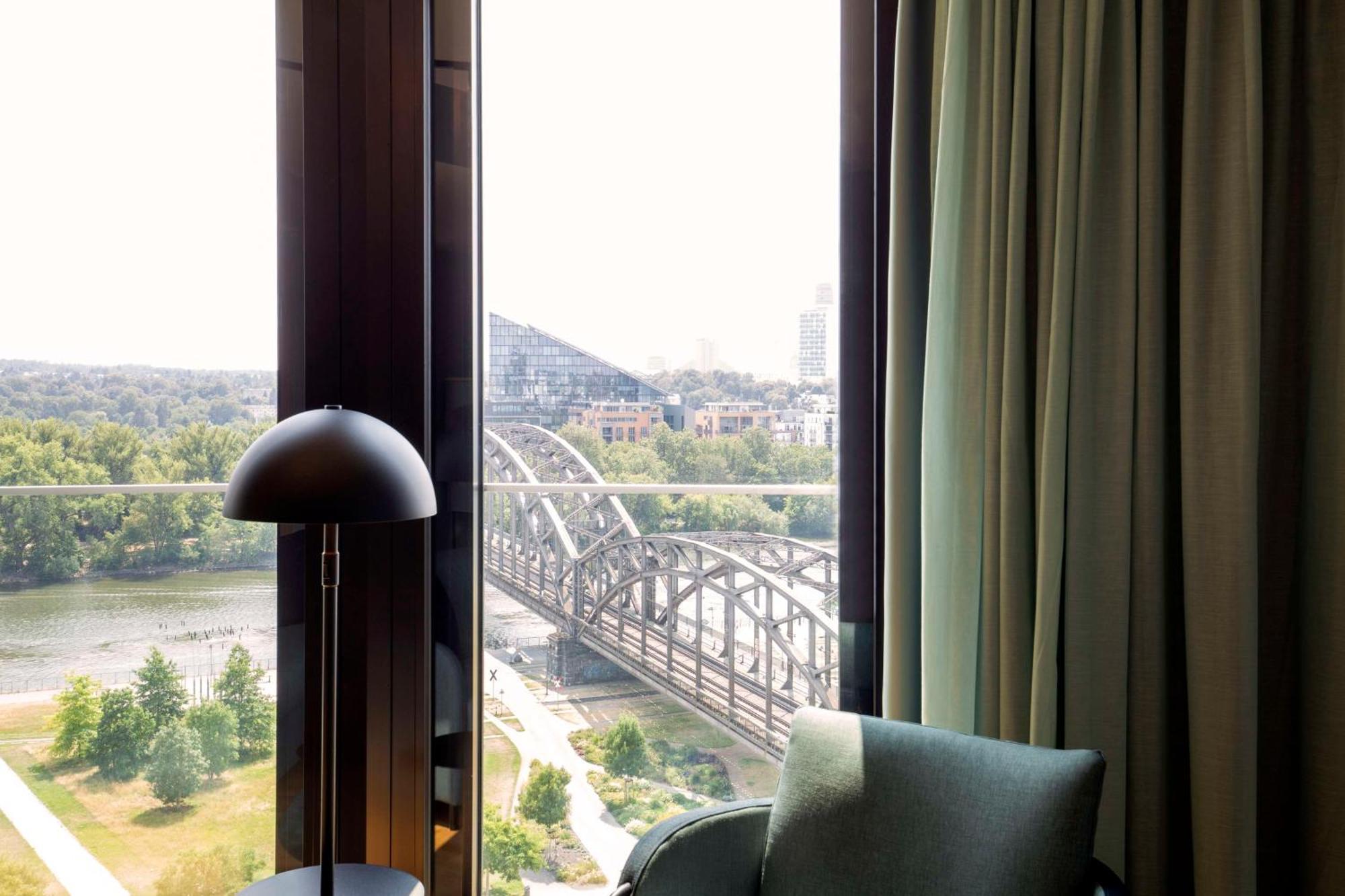 Scandic Frankfurt Hafenpark Франкфурт-на-Майне Экстерьер фото